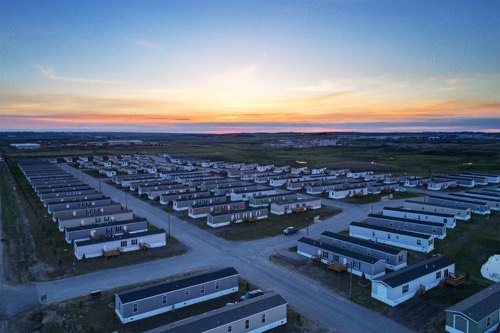 Williston Village Mobile Home Park, Williston, ND — photograph 1 of 25