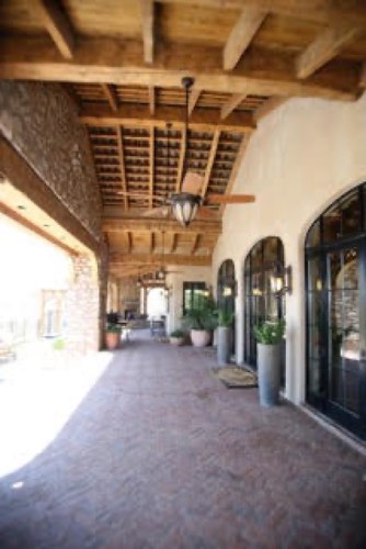 Silverleaf Custom Home, 11052 E Feathersong Ln, Scottsdale, AZ 85255 — photograph 4 of 8